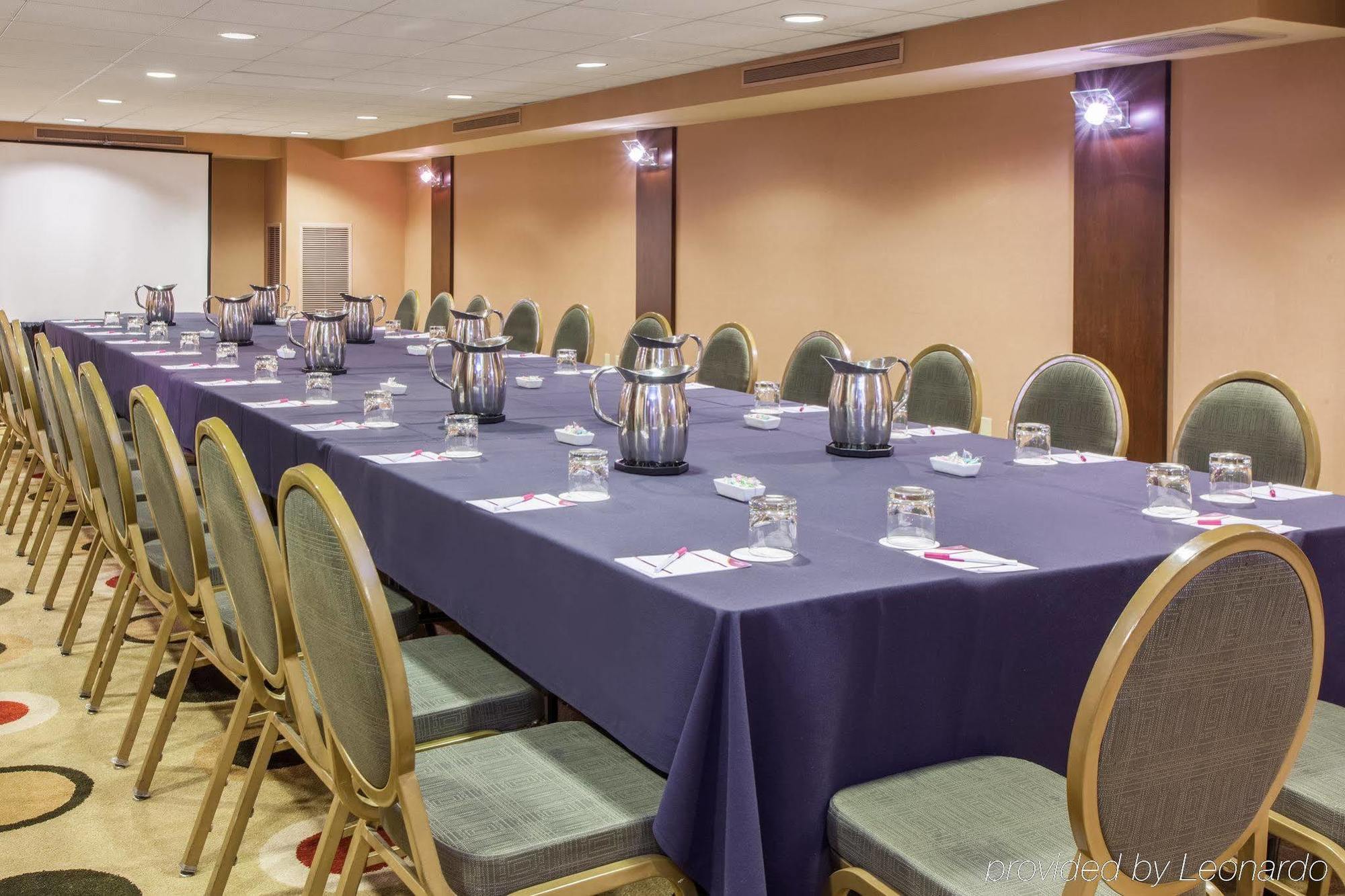 Crowne Plaza - Chicago West Loop By Ihg Hotel Екстериор снимка